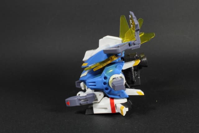 バトルスキッパー スーパーミッドギア - 城西ドンガルドン