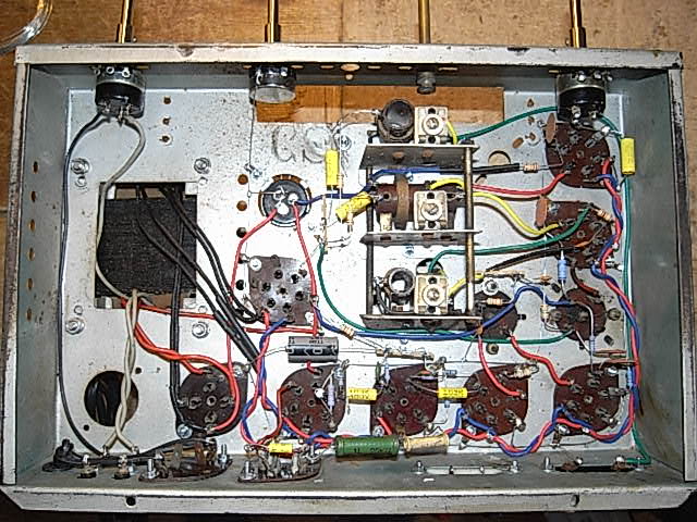 【希少！！】 昭和20年代末の電蓄（ラジオ＋アンプ）再 - テレビ修理-頑固親父 オーディオ