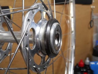 カンパ ピストハブ NJS と RECORD の違い - Kinoの自転車日記 カンパ ピストハブ NJS と RECORD の違い - Kinoの自転車日記