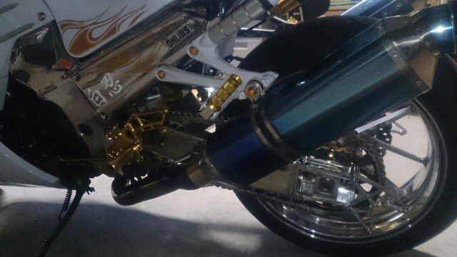 スイングアーム☆ - ZX-14R 白忍推参☆