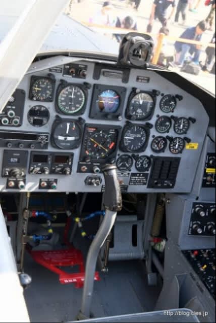 Tー7 練習機航空機コックピット ポスター自衛隊 Tー7 練習機航空機コックピット ポスター自衛隊