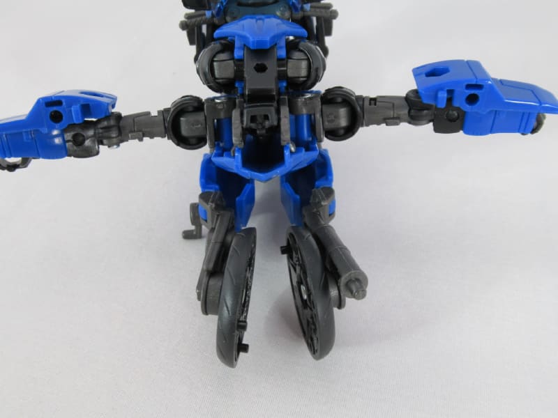 TFレガシー デラックスクラス アーシーをゆっくり紹介