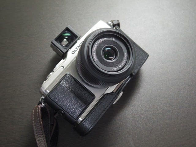 HD PENTAX-DA 21mmF3.2AL Limited の購入 - うさぎくん HD PENTAX-DA 21mmF3.2AL Limited の購入 - うさぎくん