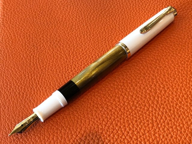 Pelikan Classic M200 Gold Marbled / ペリカン クラシック M200