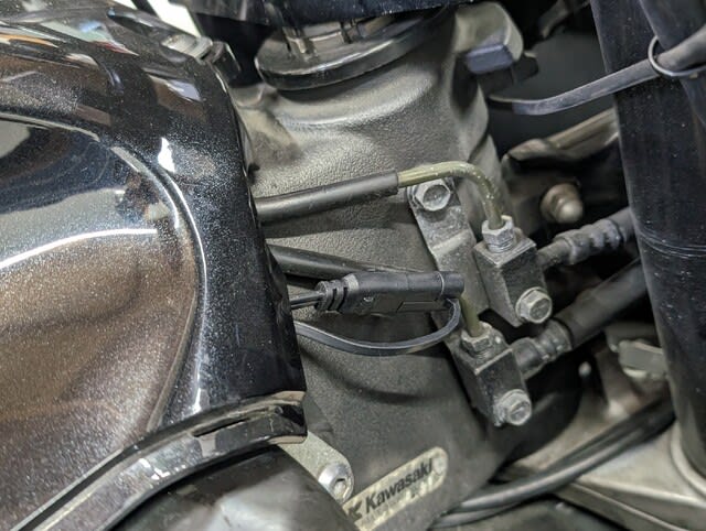 ZX-14R バッテリー充電する＆今後のバイクとの付き合い方
