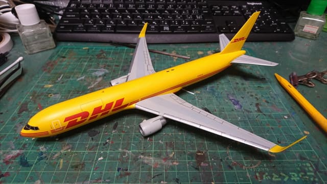 1/200】ボーイング767-300ER DHL 製作【ハセガワ】 - 黒鉄重工