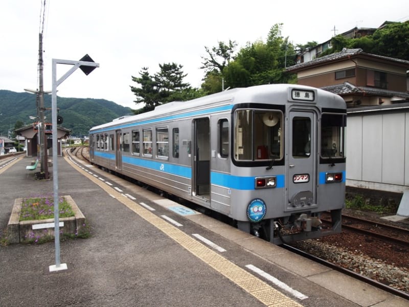 レビュー高評価の商品！ 多様な 国鉄 徳島県 南小松島駅／穴吹駅 レトロ鉄道プレート コレクション