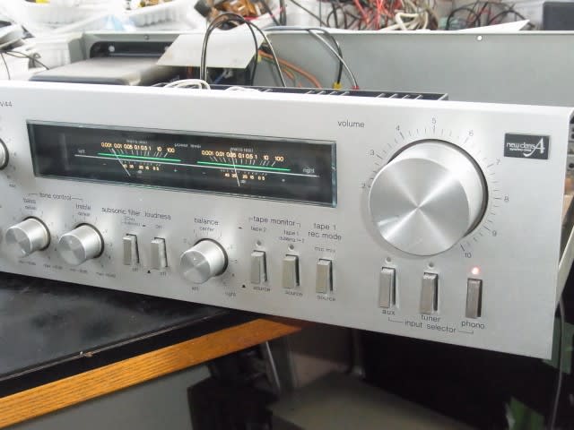 Technics, SU-V44 - テレビ修理-頑固親父の修理日記 Technics, SU-V44 - テレビ修理-頑固親父の修理日記