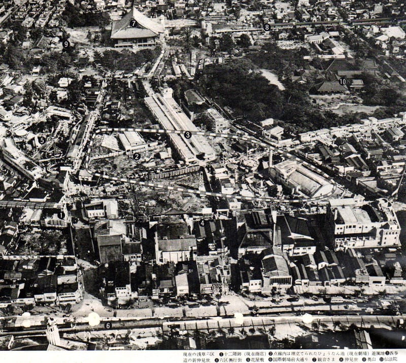 J-38 東京を上空から見た町並み 昭和33年 - 新日本古地図学会 J-38 東京を上空から見た町並み 昭和33年 - 新日本古地図学会
