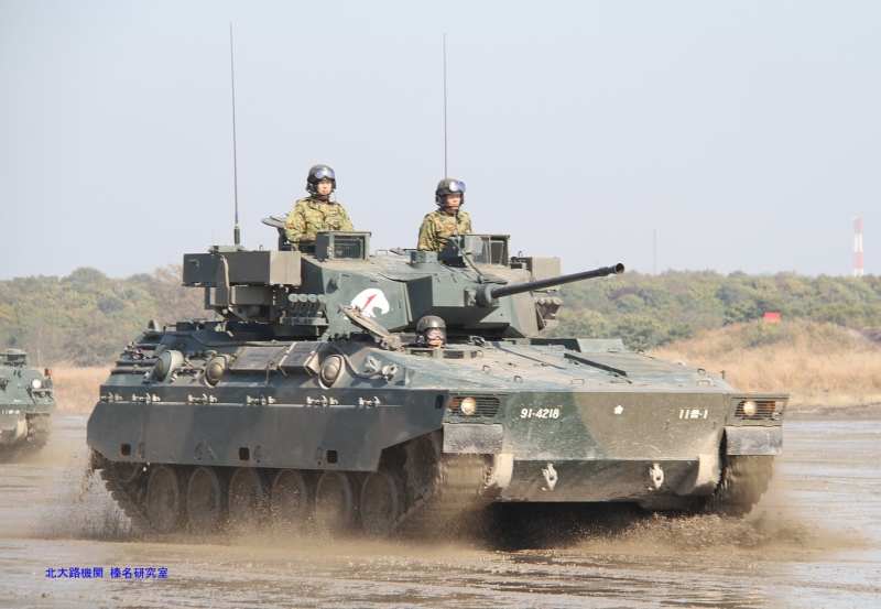 近代の戦闘車両―開発・設計・性能 防衛情報】GMARSグローバルロケットシステムとCUT無人砲塔戦車