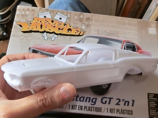 希少　レベル製　映画『ブリット』（ムスタング）ダイキャスト組立キット　１／２５ 希少 レベル製 映画『ブリット』（ムスタング）ダイキャスト組立