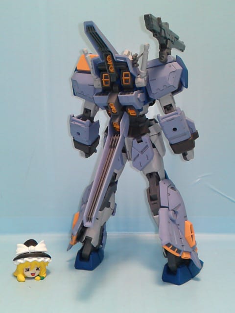 プラモデル 【MG】1/100 デュエルガンダムアサルトシュラウドを プラモデル 【MG】1/100 デュエルガンダムアサルトシュラウドを