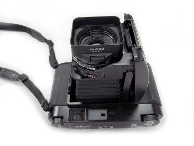 FUJIFILM GF670 PLAUBEL MAKINA W67 - らくしゅみ FUJIFILM GF670 PLAUBEL MAKINA W67 - らくしゅみ