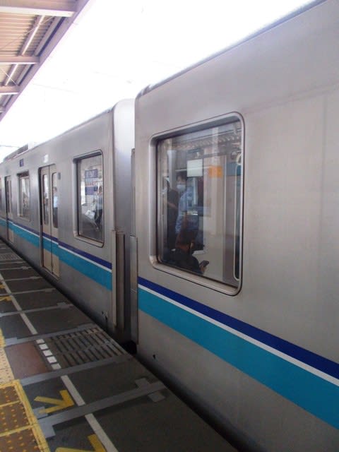 営団05系電車（05N系） - 観光列車から！ 日々利用の乗り物まで
