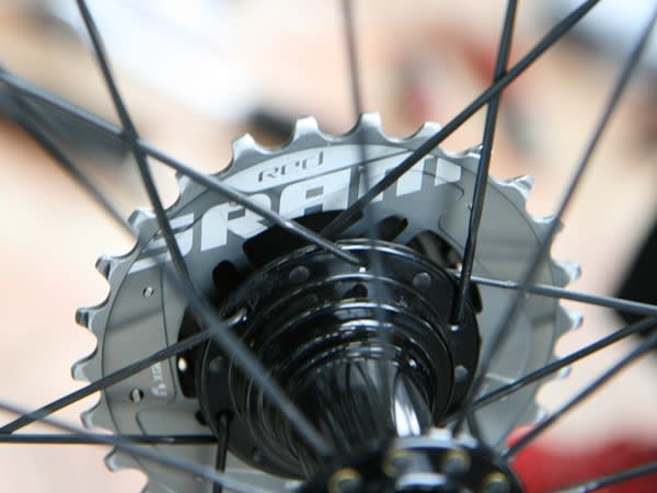 SRAM RED XG1090 Cassette ~ Di2に149gのスラムレッド SRAM RED XG1090 Cassette ~ Di2に149gのスラムレッド