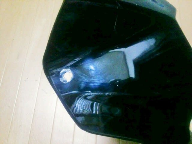 ZX6r/636 2005-2008アッパーカウルステーメーターステー025