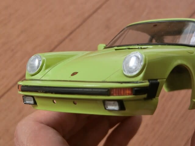 レベル1/24 ポルシェ911カレラ3.2 製作中2 - sportscar graphic