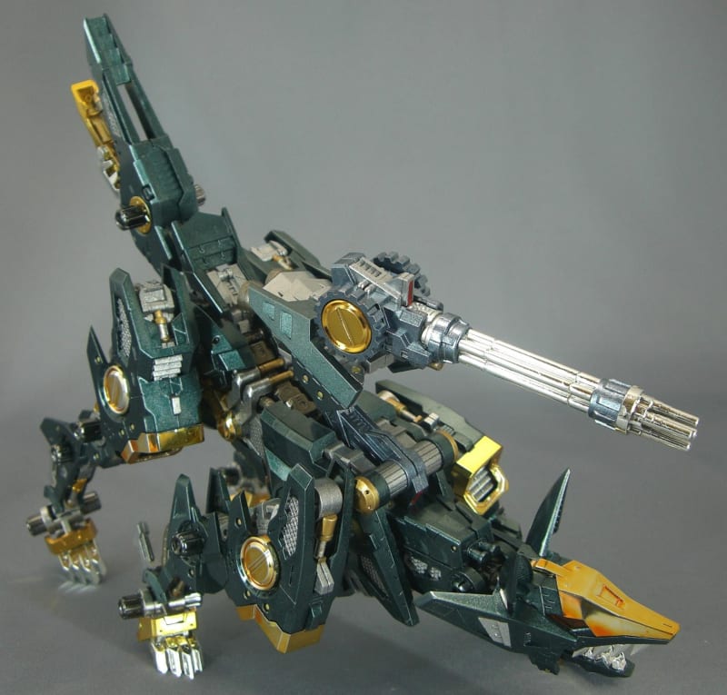 HMM シャドーフォックス(メッキパーツ使用) - マッスルゾイドバス HMM シャドーフォックス(メッキパーツ使用) - マッスルゾイドバス