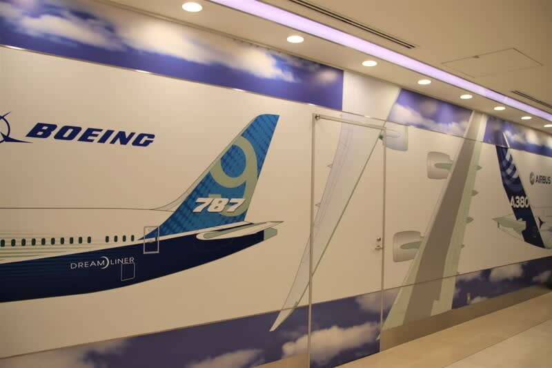 羽田国際線・乗入飛行機模型 - ハイブリッドな生活（旧ルノーな