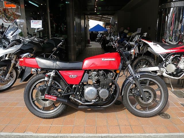 Kawasaki Z400FX でご来店。17歳の時からの相棒ですって