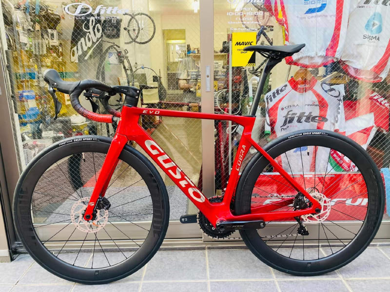 赤字覚悟の値段付けのREDカラー - Fitteの倉本です。 赤字覚悟の値段付けのREDカラー - Fitteの倉本です。