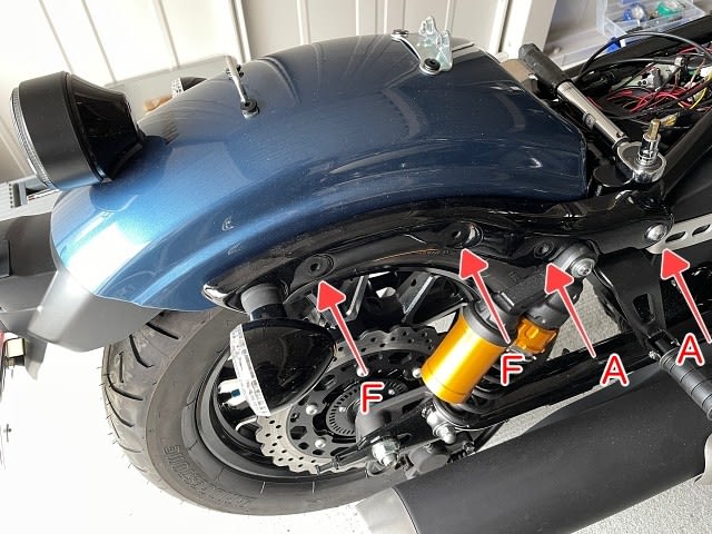 ウインカー移設 前篇 - 趣味を探してみたり