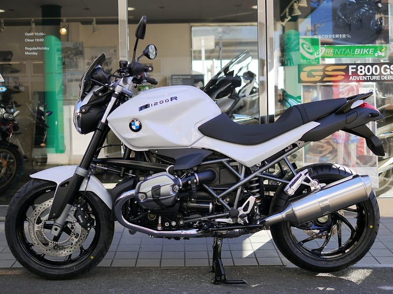 BMW R1200R 空冷最終モデル(DarkWhite)特別仕様車 2014年式 走行16000Km 車検R7年4月