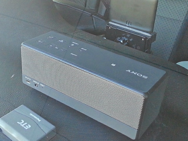 音に無頓着な私がSONY SRS-X3に驚いた。 - 酒とサッカーと・・・ 音に無頓着な私がSONY SRS-X3に驚いた。 - 酒とサッカーと・・・