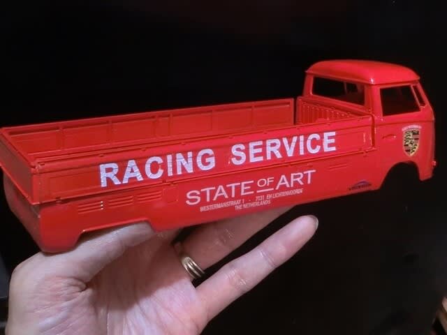 USCPトランスキット 1/24 VW T1ロングトランスポーター 製作開始