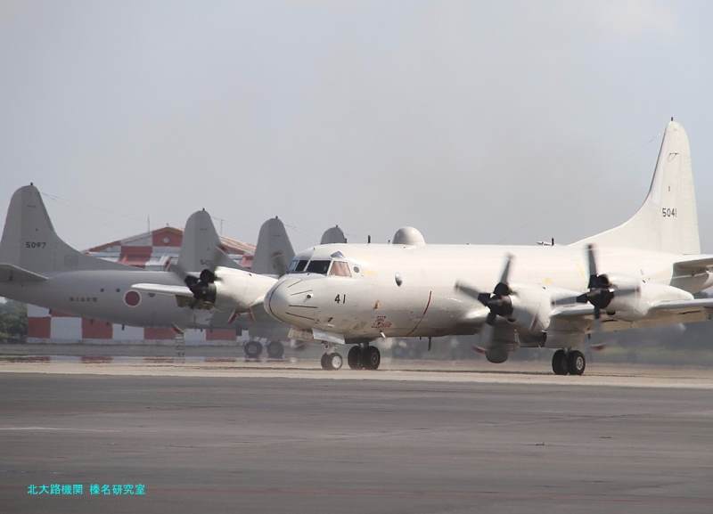 米海軍実物 TAN ウインドブレーカー ジャケット 海軍航空隊 厚木横須賀空母 米海軍実物 TAN ウインドブレーカー ジャケット 海軍航空隊 厚木