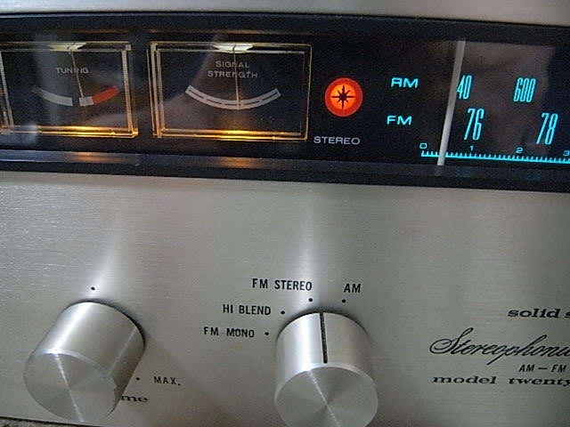 希少　Marantz Model 23J AM/FMチューナー　（ジャンク品） 希少 Marantz Model 23J AM/FMチューナー （ジャンク品