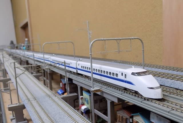 TOMIXの92639・92124と単品で纏めた300系新幹線を見る TOMIXの92639・92124と単品で纏めた300系新幹線を見る