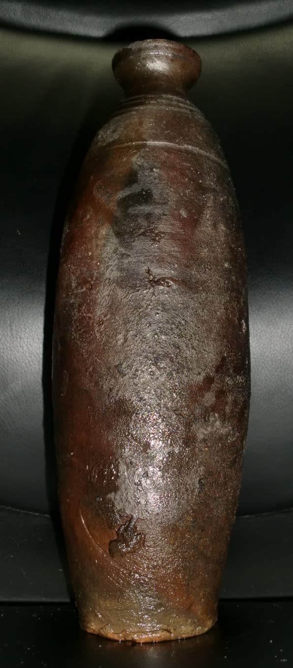 徳利□琉球南蛮焼花生 荒磯 鬼ノ腕徳利(タワカサー) 壺屋焼