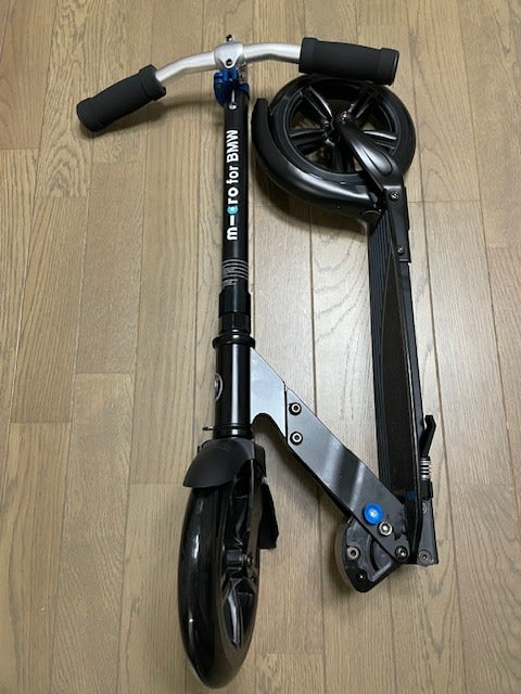BMW x MICROのコラボによる“キックボード”をゲット! - blue BMW x MICROのコラボによる“キックボード”をゲット! - blue