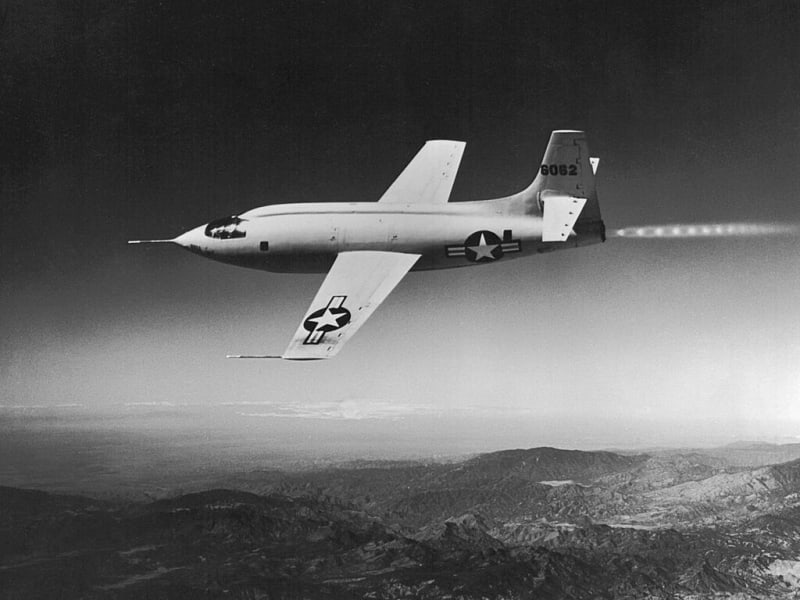 XS-1グラマラス・グレニス 音速を超えた飛行機〜スミソニアン航空 