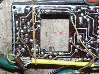 東京通信工業(ソニー)の最初期のトランジスタラジオ TR-5 東京通信工業(ソニー)の最初期のトランジスタラジオ TR-5