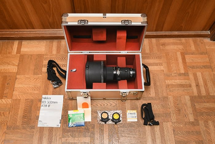 Ai ED Nikkor 300mm F2.8s(New)を衝動買い - 鉄風味な写真日記 Ai ED Nikkor 300mm F2.8s(New)を衝動買い - 鉄風味な写真日記