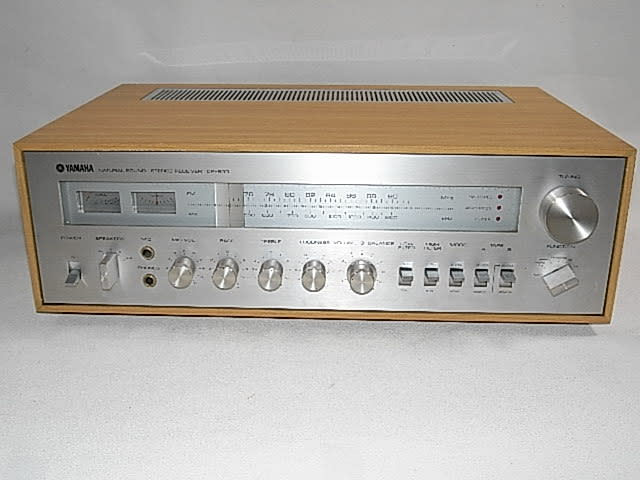YAMAHA CR-600 Natural Sound Stereo Receiver - テレビ修理