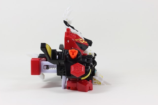 クロスファイトビーダマン トリプル＝ギルシオン - 城西ドンガルドン
