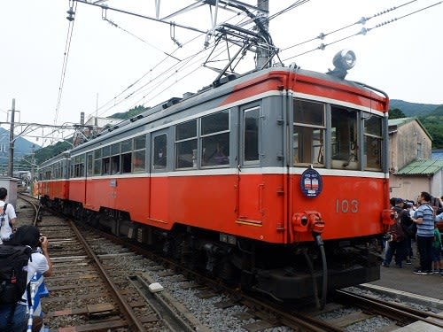 箱根登山鉄道モハ1形“サンナナ”、一世紀の歴史に閉幕 - 町田営業