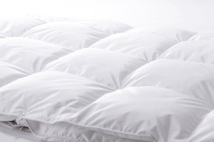 完全保存版】フランスベッド 羽毛布団 種類 ～2023年種類～ - ベッドの
