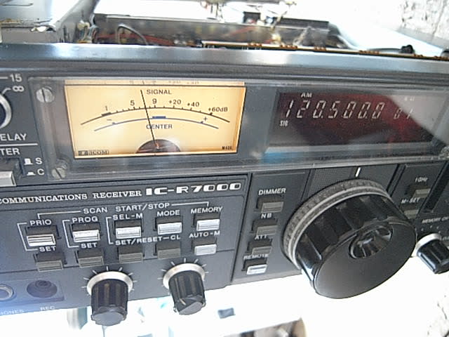 ICOM, IC-R7000 - テレビ修理-頑固親父の修理日記 ICOM, IC-R7000 - テレビ修理-頑固親父の修理日記