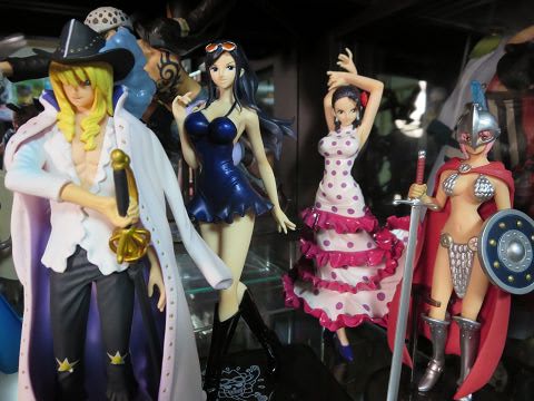 フィギュアーツZERO 剣闘士ルーシー＆ニコ・ロビン -ドレス