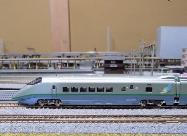 TOMIXの92726 JR E3-1000系山形新幹線（つばさ）セット