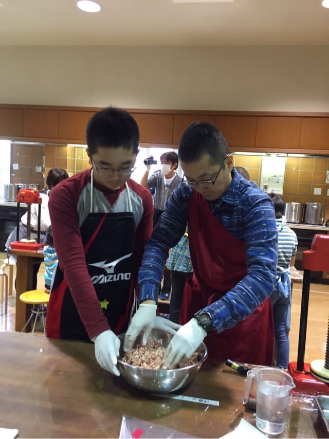 手作りソーセージ In デンパーク ぼくらの気まぐれ日記