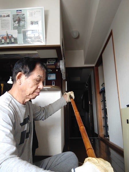 鮎和竿の手入れ・・・ 2024.12.04 - 郡上長良の亀尾島川 郡上で 鮎和竿の手入れ・・・ 2024.12.04 - 郡上長良の亀尾島川 郡上で