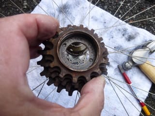 ボスフリーの取り外し 工具が無い - Kinoの自転車日記 ボスフリーの取り外し 工具が無い - Kinoの自転車日記