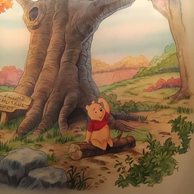 まるで絵本から飛び出したようなリアルな『くまのプーさん』の