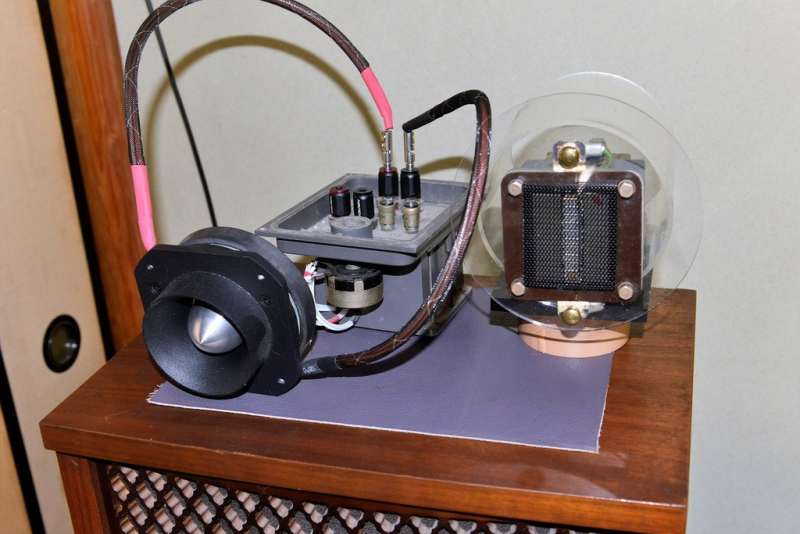 そろそろDECCAリボンツイーターの音出し確認を・・・ - Mr