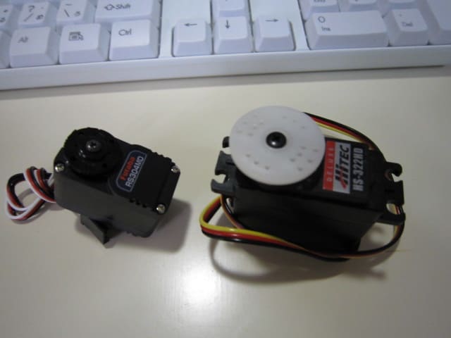 双葉電子のロボット用サーボモータRS304MDを動かしてみた。 - robo8080のブログ